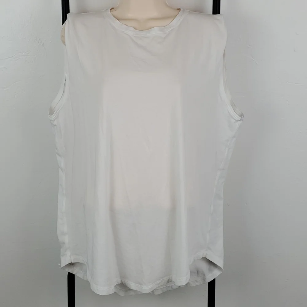 Lululemon Athletica white top women size 12